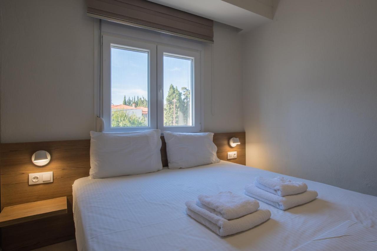 Vertigo Seaside Apartments 尼基季 外观 照片