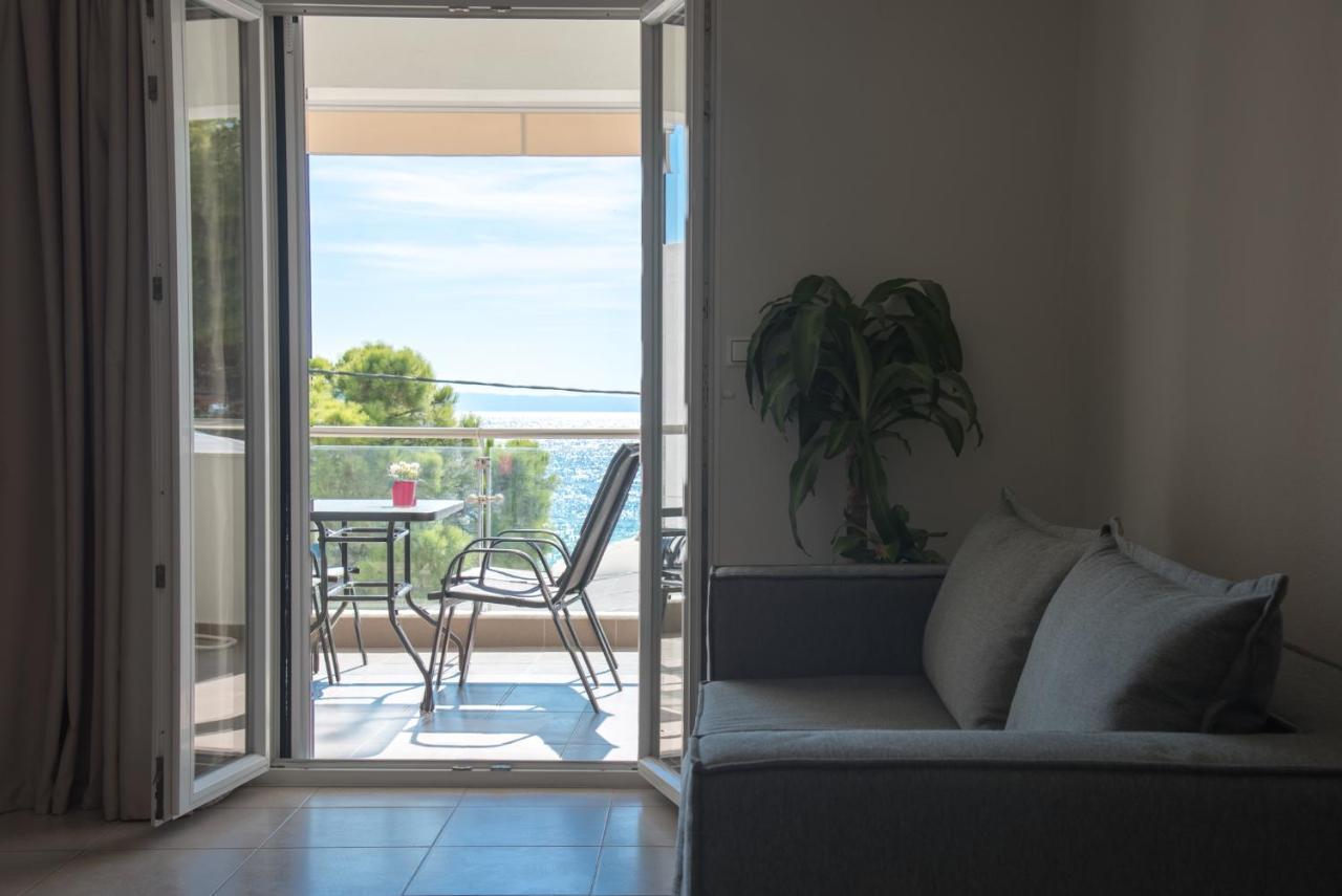 Vertigo Seaside Apartments 尼基季 外观 照片