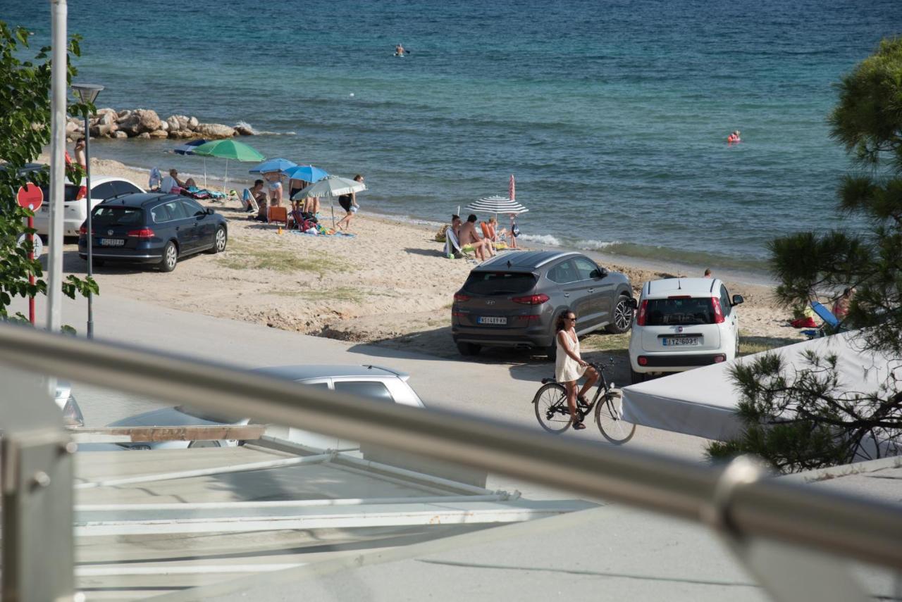 Vertigo Seaside Apartments 尼基季 外观 照片